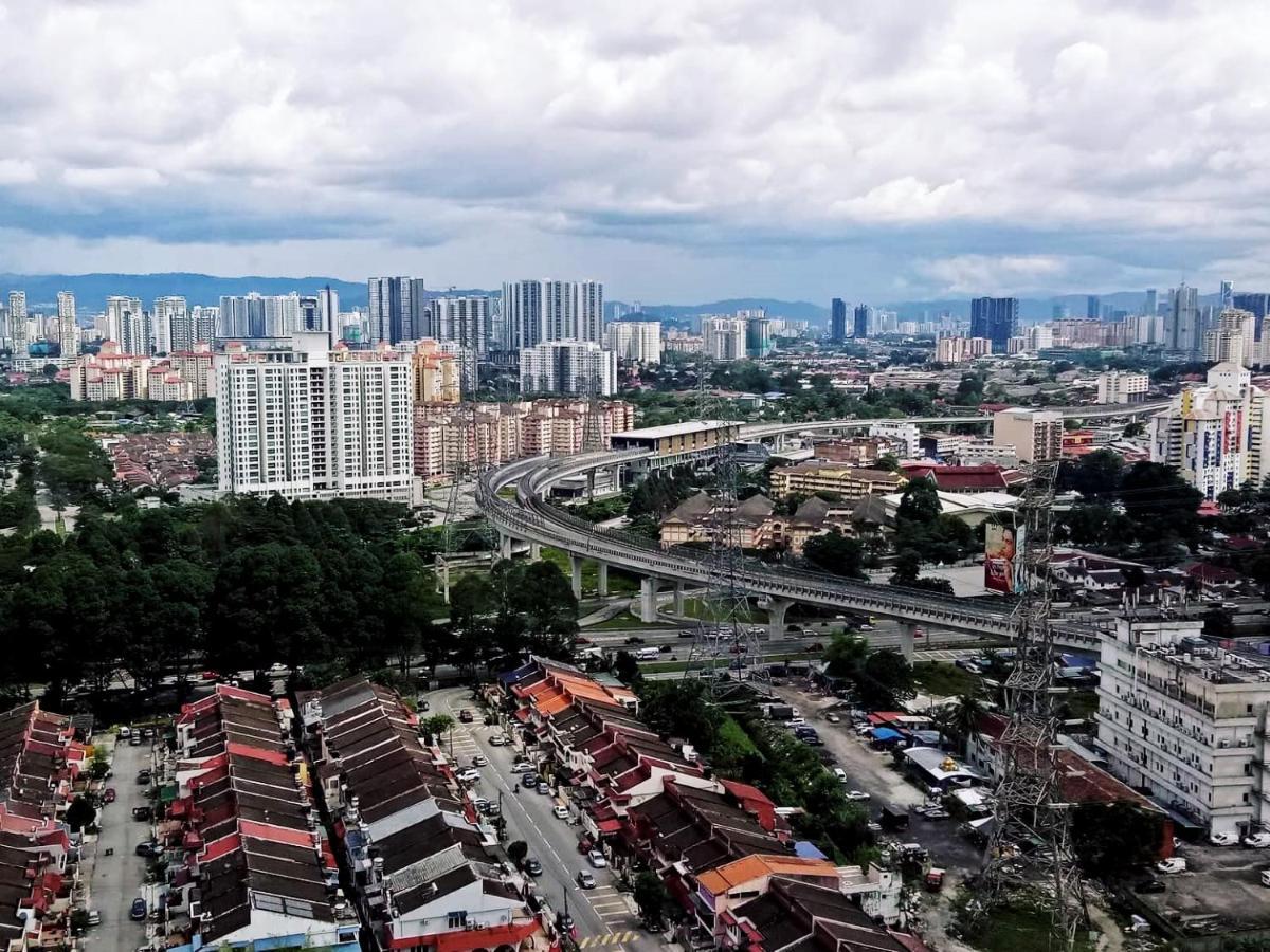 The Lake-Ville Kl Jalan Kuching By M Platinum Kuala Lumpur Esterno foto